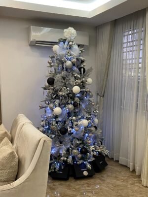 IMG_4726-kj 8ft Frosted Christmas Tree With Black, White And A Touch Of Silver Ornaments